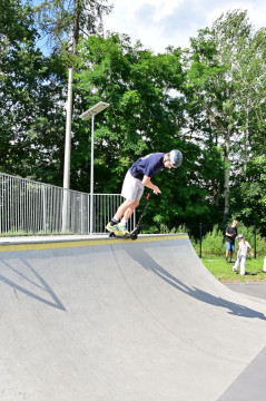 Wakacyjne warsztaty na skateparku