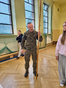 Szacunek do symboli. Ćwiczenia pocztów sztandarowych