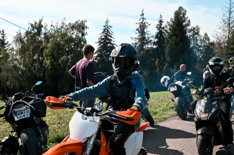Motocyklowe zakończenie sezonu 2026