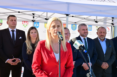 SIM Okocim – Pierwsi mieszkańcy odebrali klucze