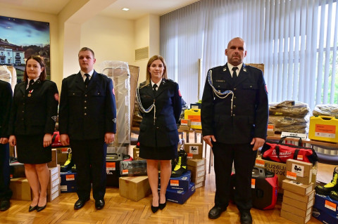 Blisko milion złotych na nowy sprzęt dla OSP