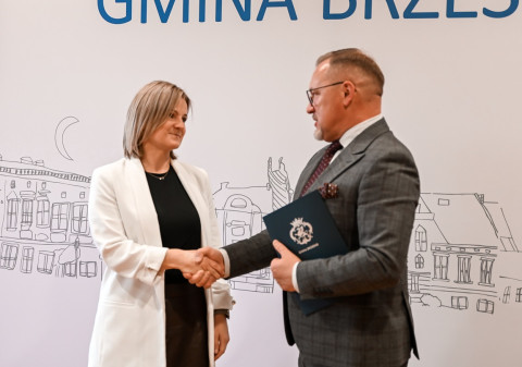 Nagrody Burmistrza Brzeska dla nauczycieli