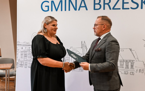 Nagrody Burmistrza Brzeska dla nauczycieli