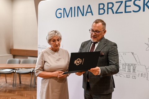 Nagrody Burmistrza Brzeska dla nauczycieli