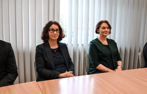 Nagrody Burmistrza Brzeska dla nauczycieli