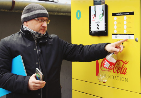 Pierwszy recyklomat w Brzesku