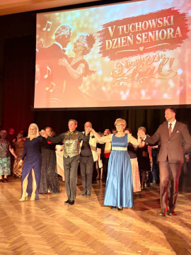 Brzescy seniorzy z delegacją w Tuchowie