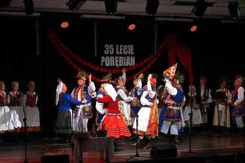 Trzy i pół dekady „Porębian”