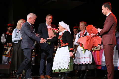 Trzy i pół dekady „Porębian”