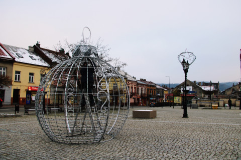 Gigantyczna „bombka” na Rynku!!!