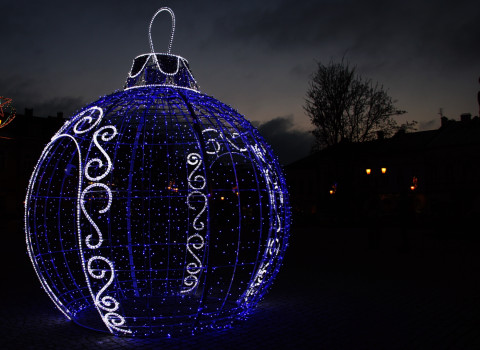 Gigantyczna „bombka” na Rynku!!!