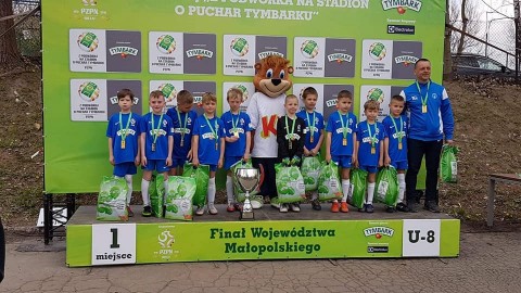 Drużyny z Akademii Piłkarskiej Champions Brzesko grają z najlepszymi!!!