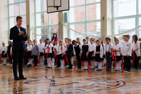 Ślubowanie pierwszoklasistów w ZS-P Brzesko