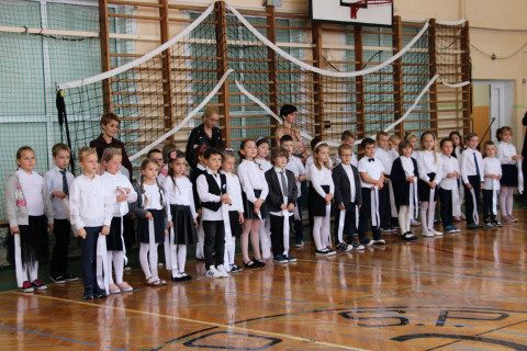 Ślubowanie pierwszoklasistów w ZS-P Brzesko