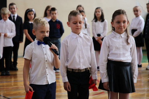 Ślubowanie pierwszoklasistów w ZS-P Brzesko