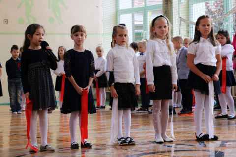 Ślubowanie pierwszoklasistów w ZS-P Brzesko