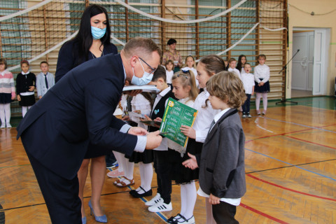 Ślubowanie pierwszoklasistów w ZS-P Brzesko