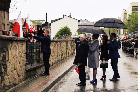 Witaj majowa jutrzenko, świeć naszej polskiej krainie!