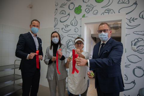 Przebudowa stołówki w Buczu