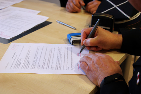 Umowa podpisana, OSP Szczepanów z nowym samochodem