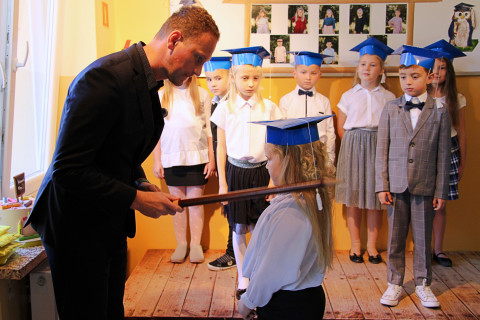 Ślubowanie pierwszaków w Buczu