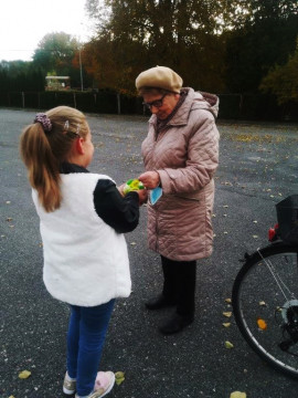 Odblaskowe akcje w Mokrzyskach