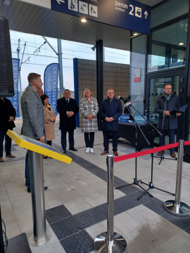 Otwarcie dworca w Sterkowcu