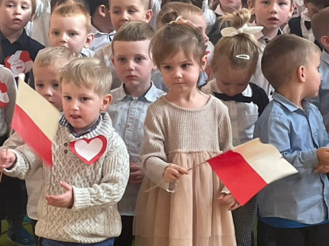 Lekcja patriotyzmu w Przedszkolu nr 4