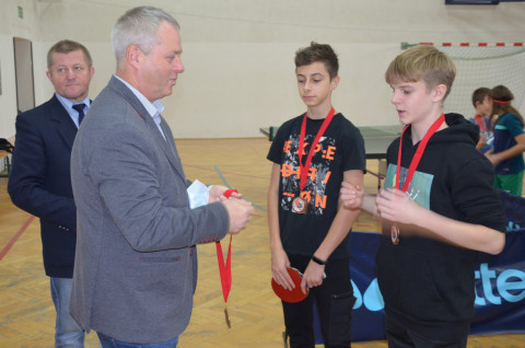 Pingpongowe zmagania szkół