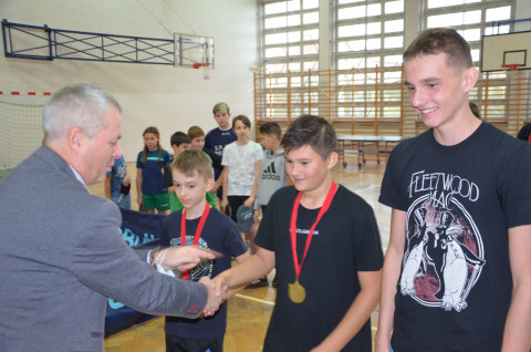 Pingpongowe zmagania szkół