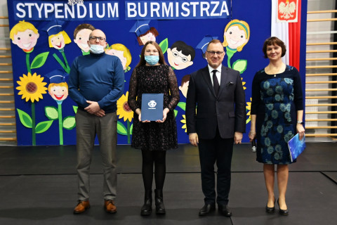 Wręczenie stypendiów w SP 3 Brzesko