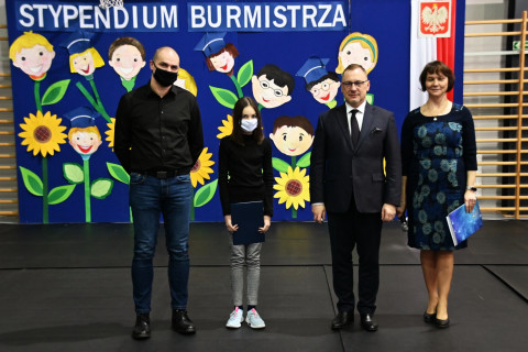 Wręczenie stypendiów w SP 3 Brzesko