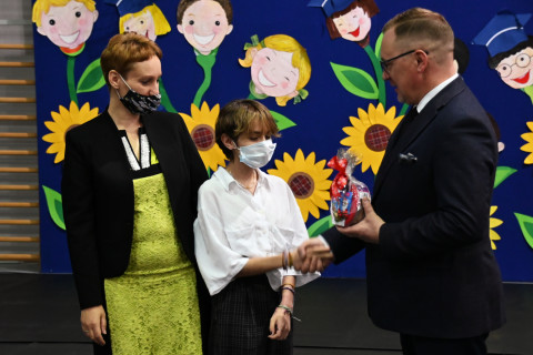 Wręczenie stypendiów w SP 3 Brzesko