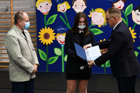 Wręczenie stypendiów w SP 3 Brzesko
