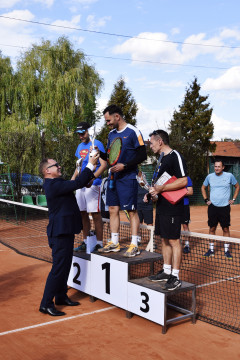 Letnia liga tenisowa zakończona
