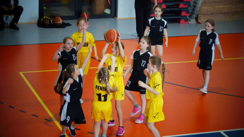 I Wiosenny Turniej koszykówki o puchar Ziemi Brzeskiej