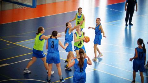 I Wiosenny Turniej koszykówki o puchar Ziemi Brzeskiej