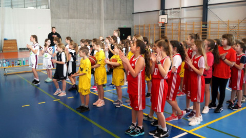 I Wiosenny Turniej koszykówki o puchar Ziemi Brzeskiej