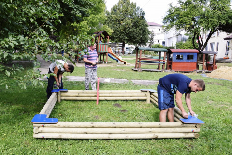 Aktywni razem - od piaskownicy