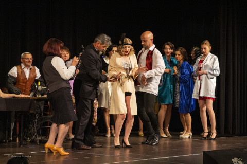 Nowa wersja „Zakochanego złodzieja”