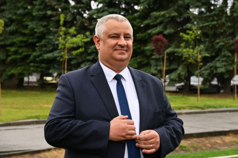 Uroczyste otwarcie boiska przy PSP 1 Brzesko