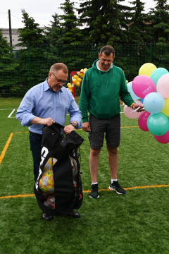 Uroczyste otwarcie boiska przy PSP 1 Brzesko