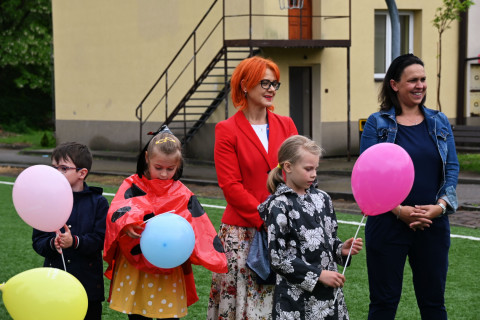 Uroczyste otwarcie boiska przy PSP 1 Brzesko