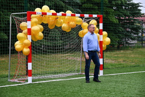 Uroczyste otwarcie boiska przy PSP 1 Brzesko