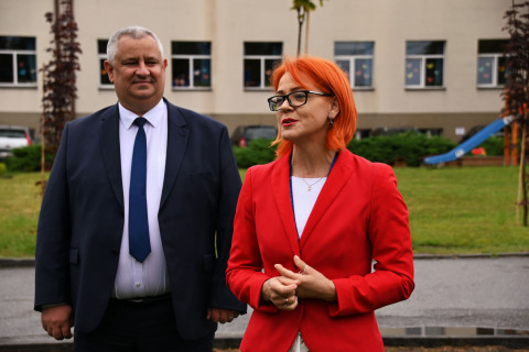 Uroczyste otwarcie boiska przy PSP 1 Brzesko