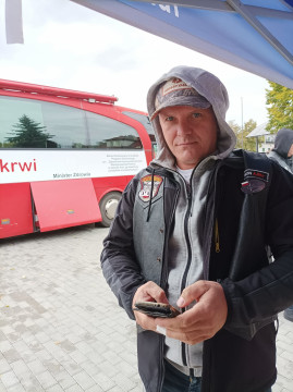 Twoja Krew Ma Moc Pomagania