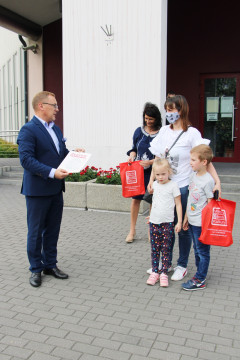 Portret Mamy, Pisanki i Plastyka Obrzędowa