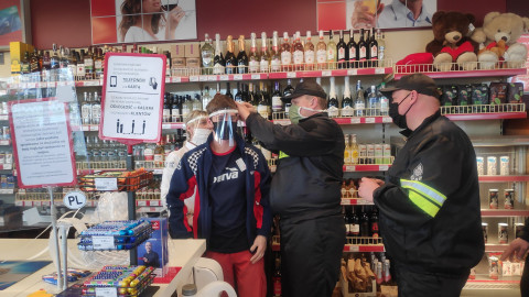 Strażacy przedszkolakom