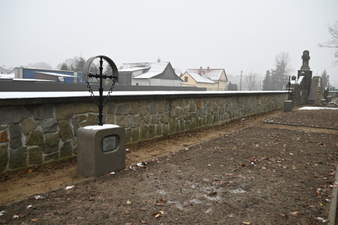 Remont cmentarza w Szczepanowie