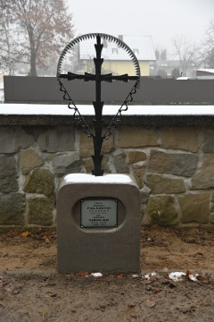 Remont cmentarza w Szczepanowie